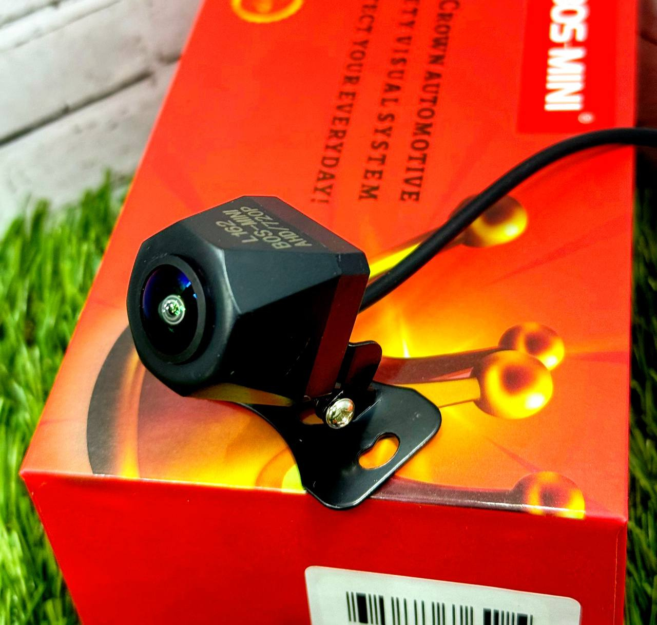 Камера заднего вида L-162