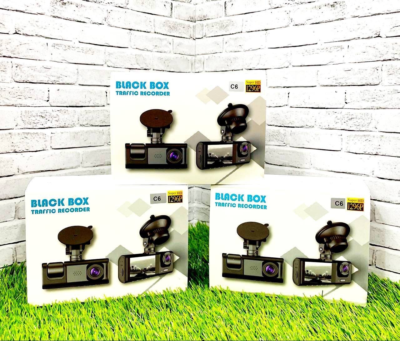 Видеорегистратор на 3 камеры C6